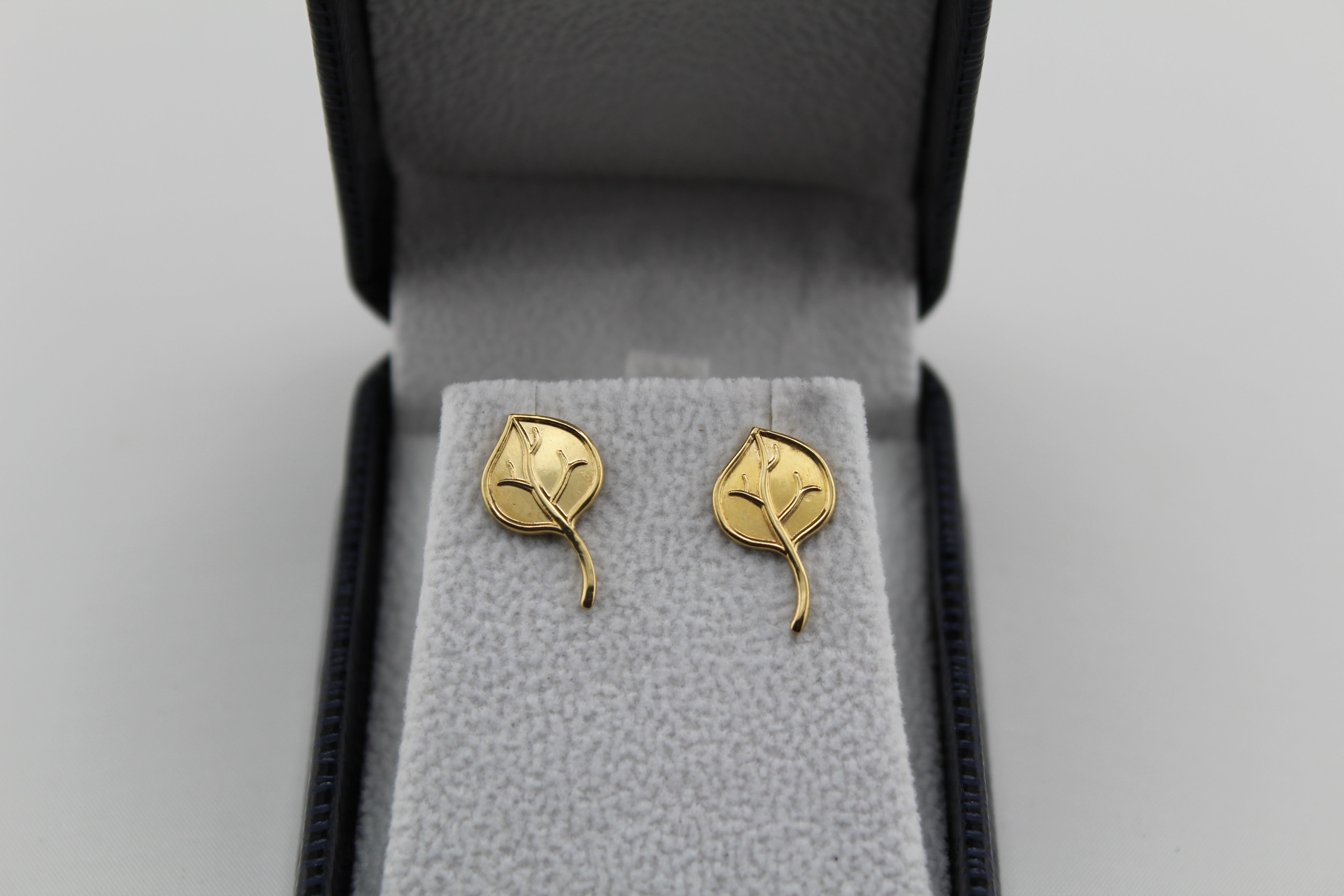 Aspen Leaf Earrings - 18K Gold Michael Bair Designs Aspen Jewelry