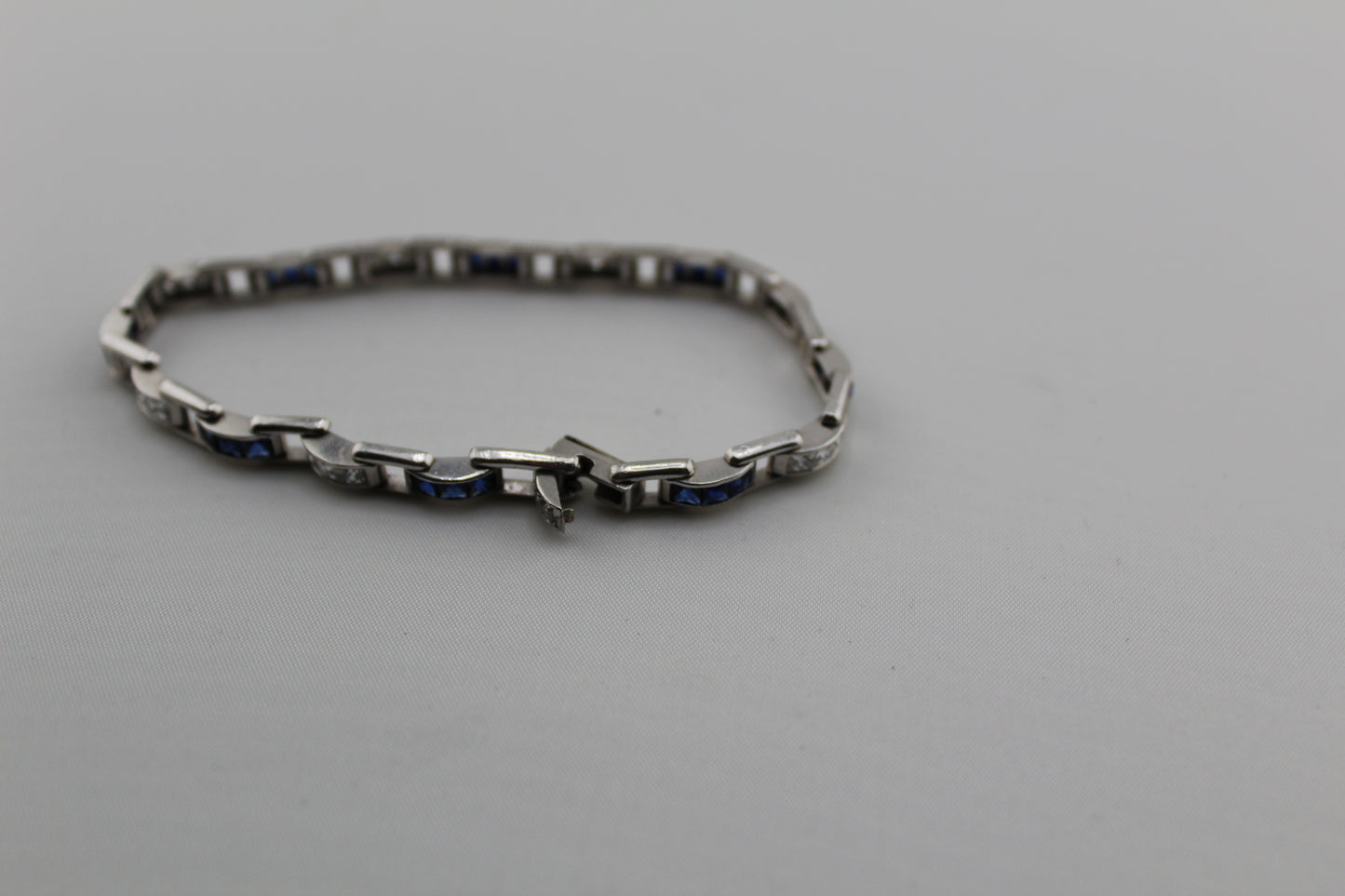 Platinum Diamond & Sapphire Bracelet – 7.25”